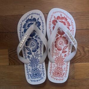 Havianas Top Farm Rio Romance Beige Sandals | Mixed Pineapple Garden | NWT |